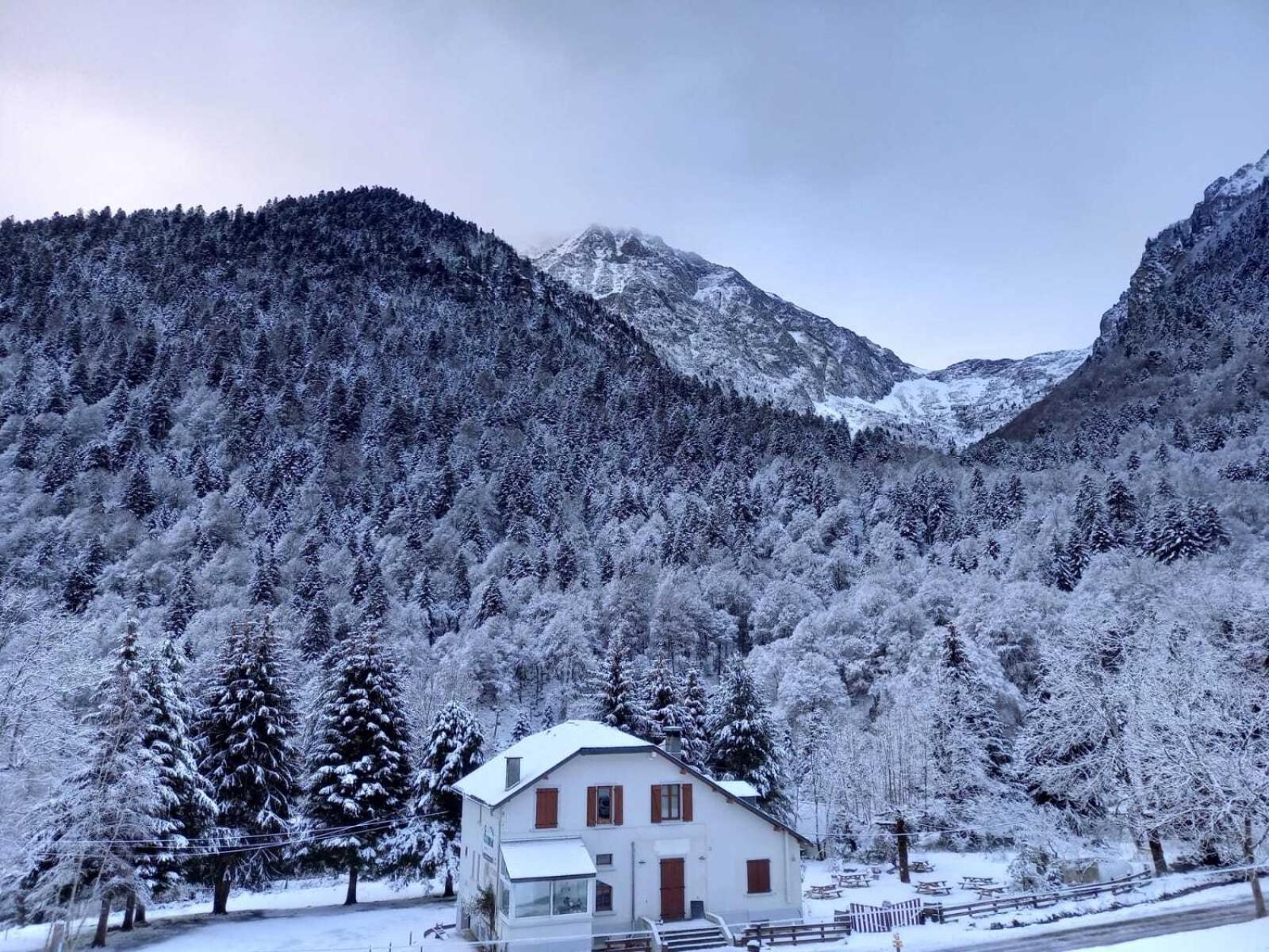Hotel O Chiroulet Bagneres-de-Bigorre Luaran gambar